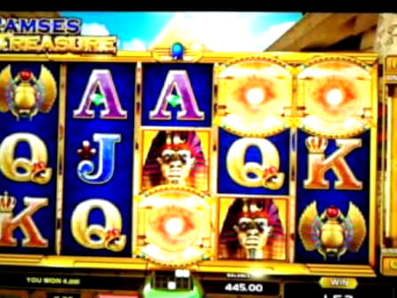 195 free spins no deposit at Sloty Casino