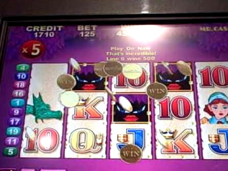 EUR 4700 No deposit bonus casino at Royal Panda Casino