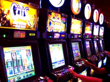 455% First deposit bonus at Vegas Hero Casino