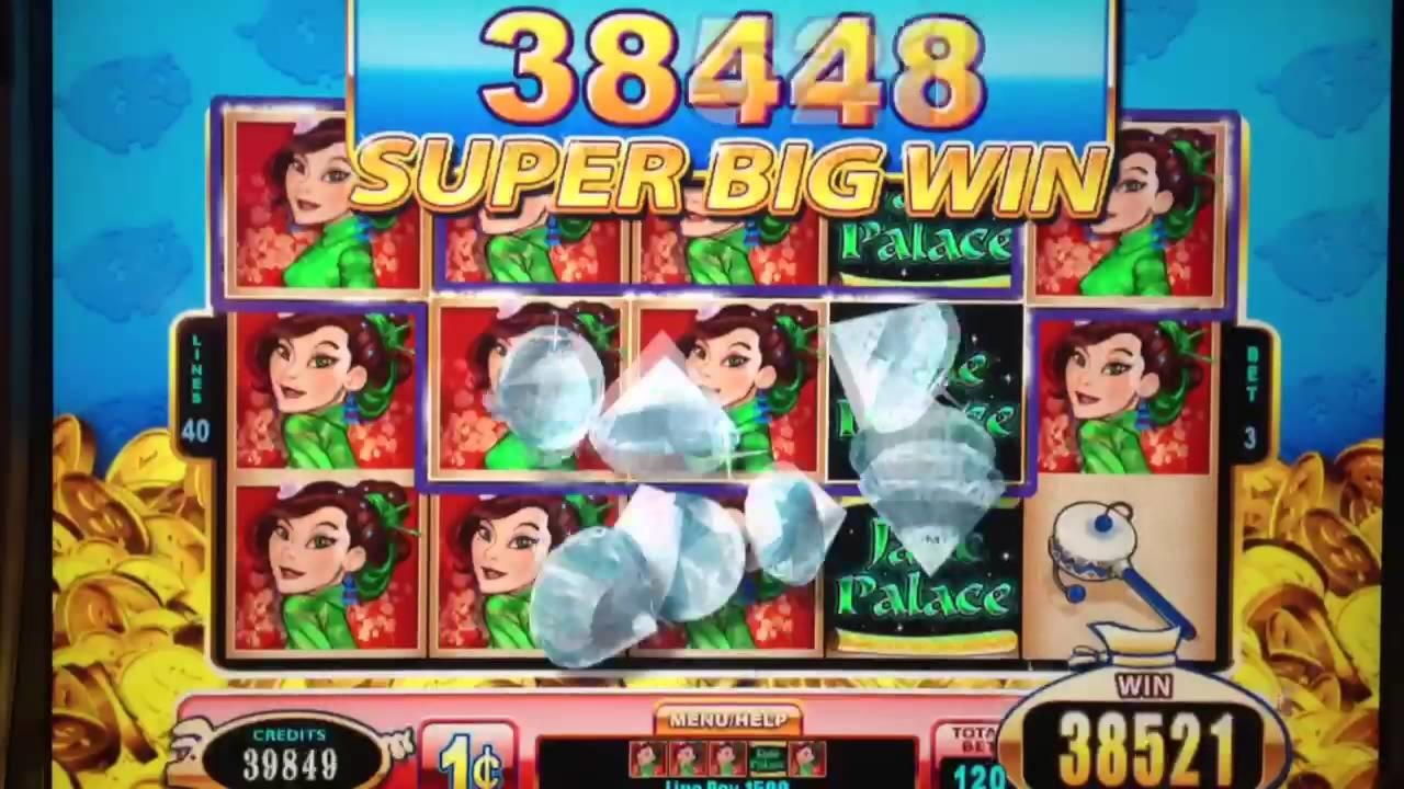€385 Casino chip at Royal Panda Casino