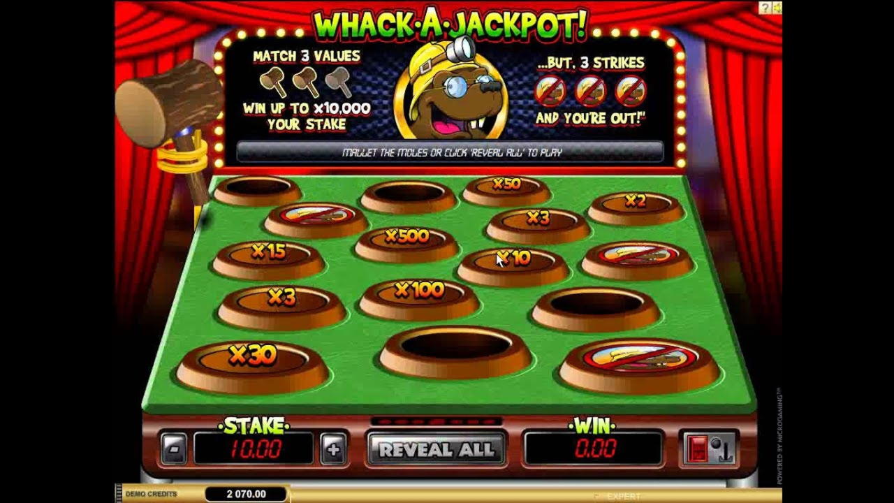 220 FREE Spins at Royal Panda Casino