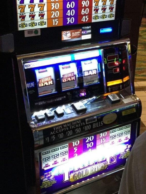 915% Welcome Bonus at Malina Casino