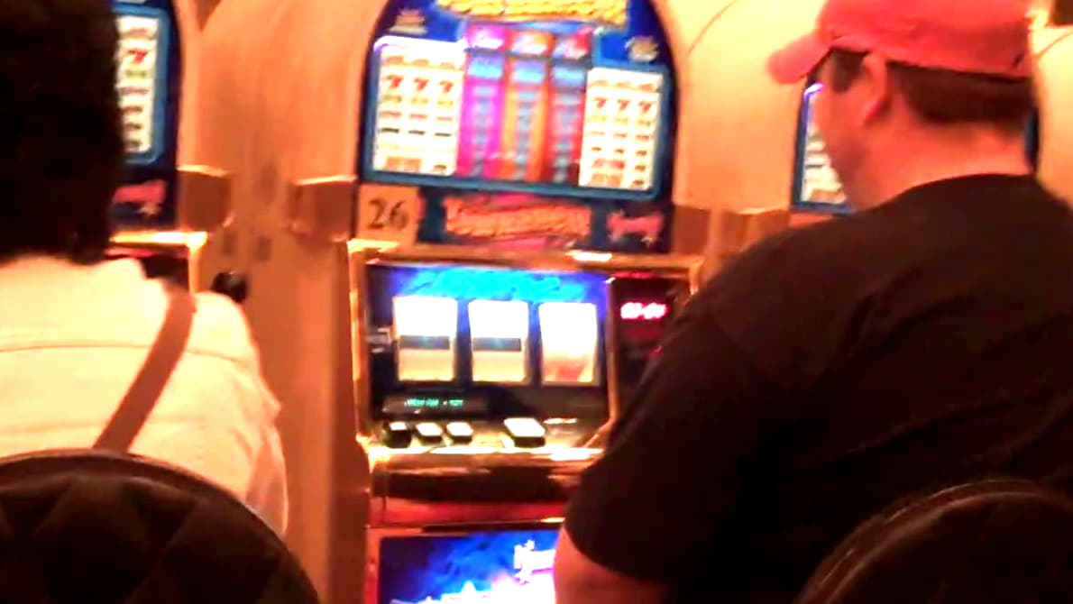 44 free spins at Sloty Casino