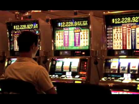 285 free spins casino at High Roller Casino