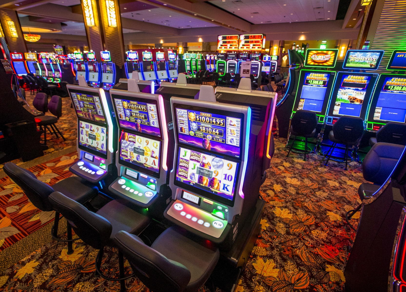 825% Match Bonus at Genesis Casino