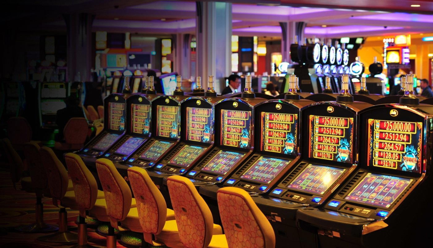 99 Free spins no deposit casino at Sloty Casino
