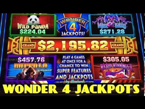 €600 Daily freeroll slot tournament at Royal Panda Casino