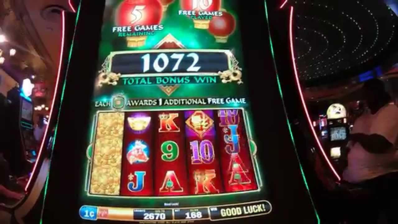 $420 FREE CHIP at Rizk Casino