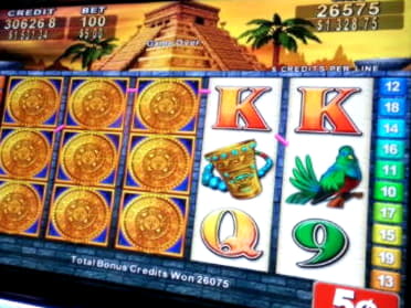 180 Free Spins no deposit at High Roller Casino