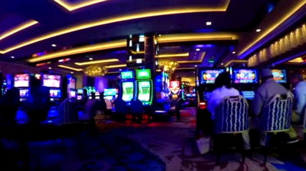 370% Deposit match bonus at Dunder Casino