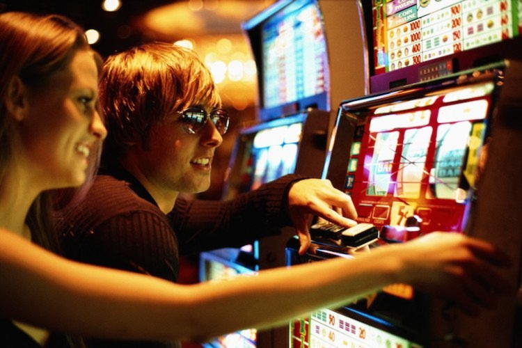 290 Loyalty Free Spins! at Genesis Casino