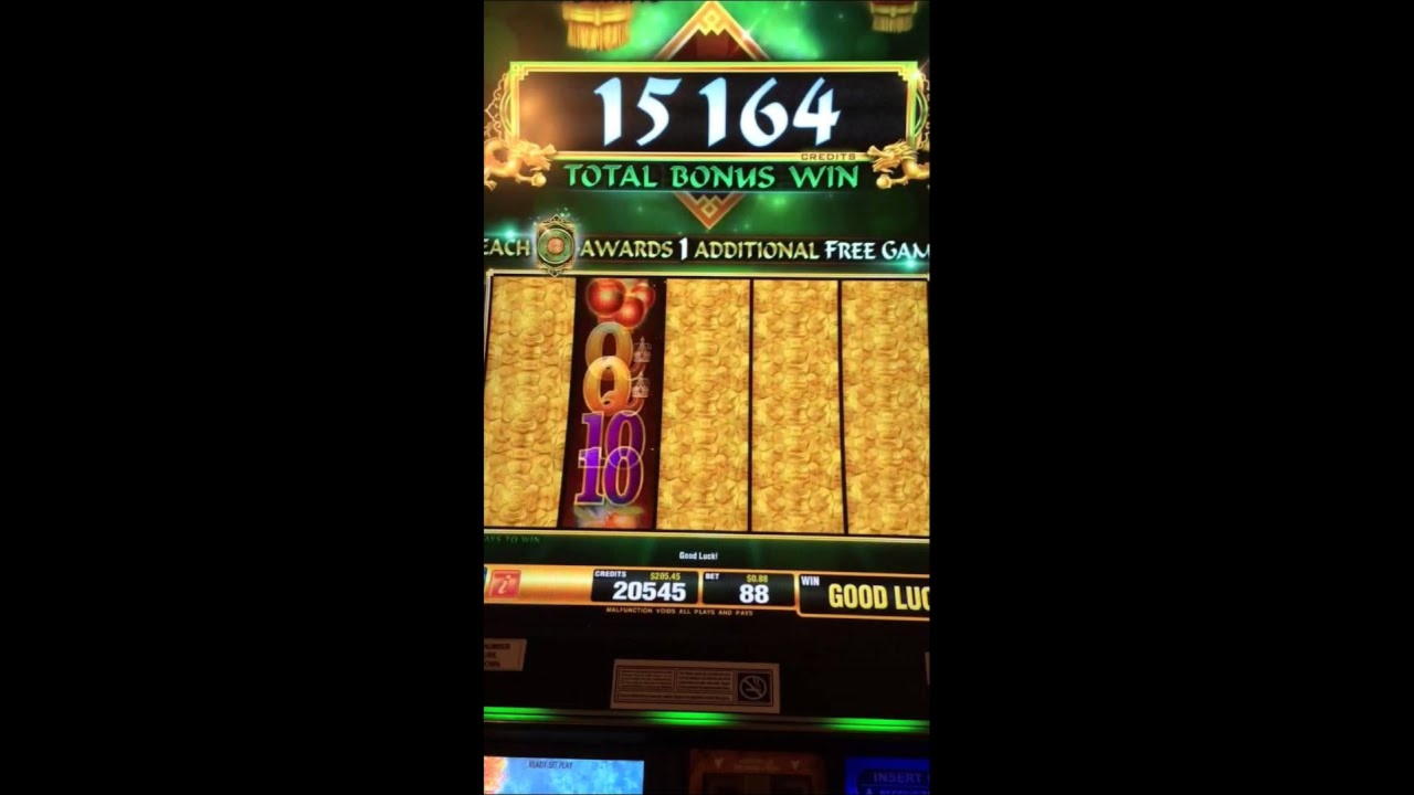 EUR 885 Tournament at Leo Vegas Casino