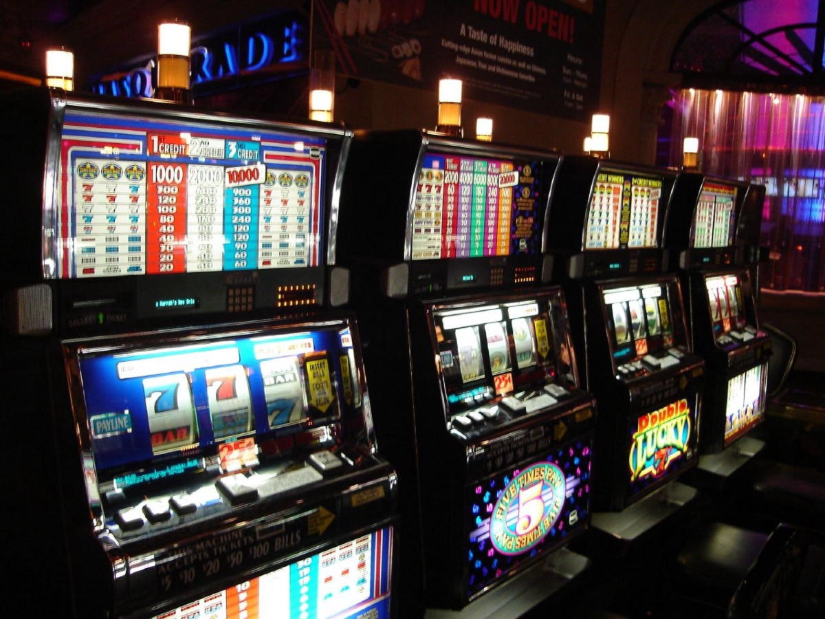 $245 Daily freeroll slot tournament at Buran Casino