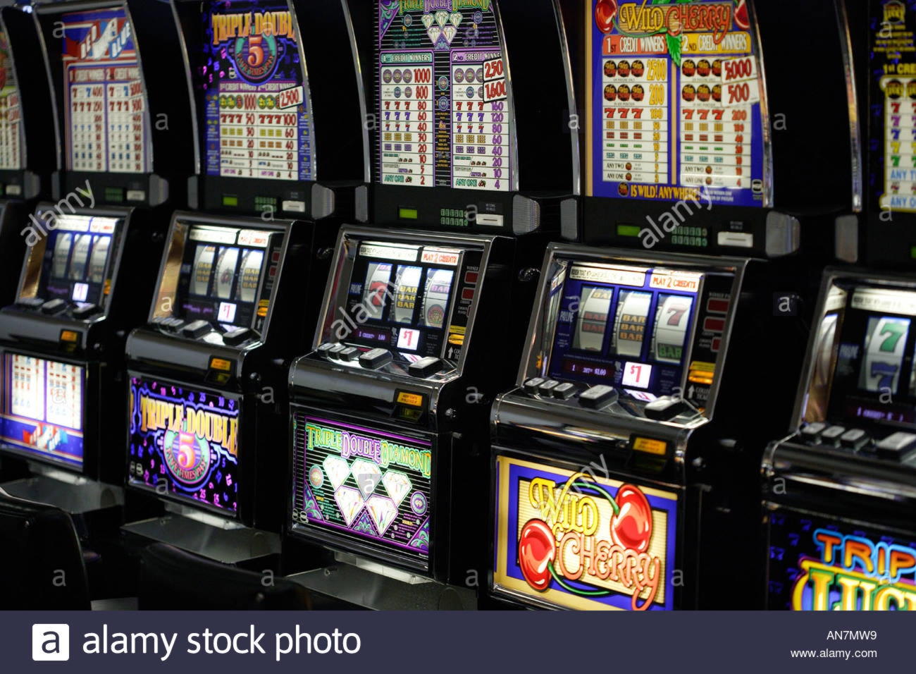 EUR 2860 no deposit bonus at Slots Million Casino