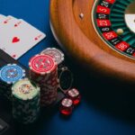 Canadian Online Gambling 101 - A Guide To Get Started | Wealth of Geeks