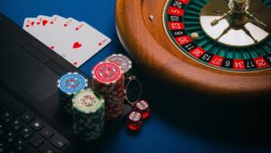 Canadian Online Gambling 101 - A Guide To Get Started | Wealth of Geeks
